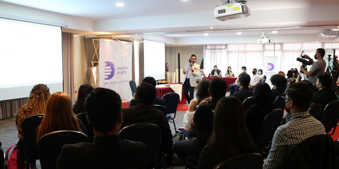 Datos, baleadas y transparencia en el Congreso